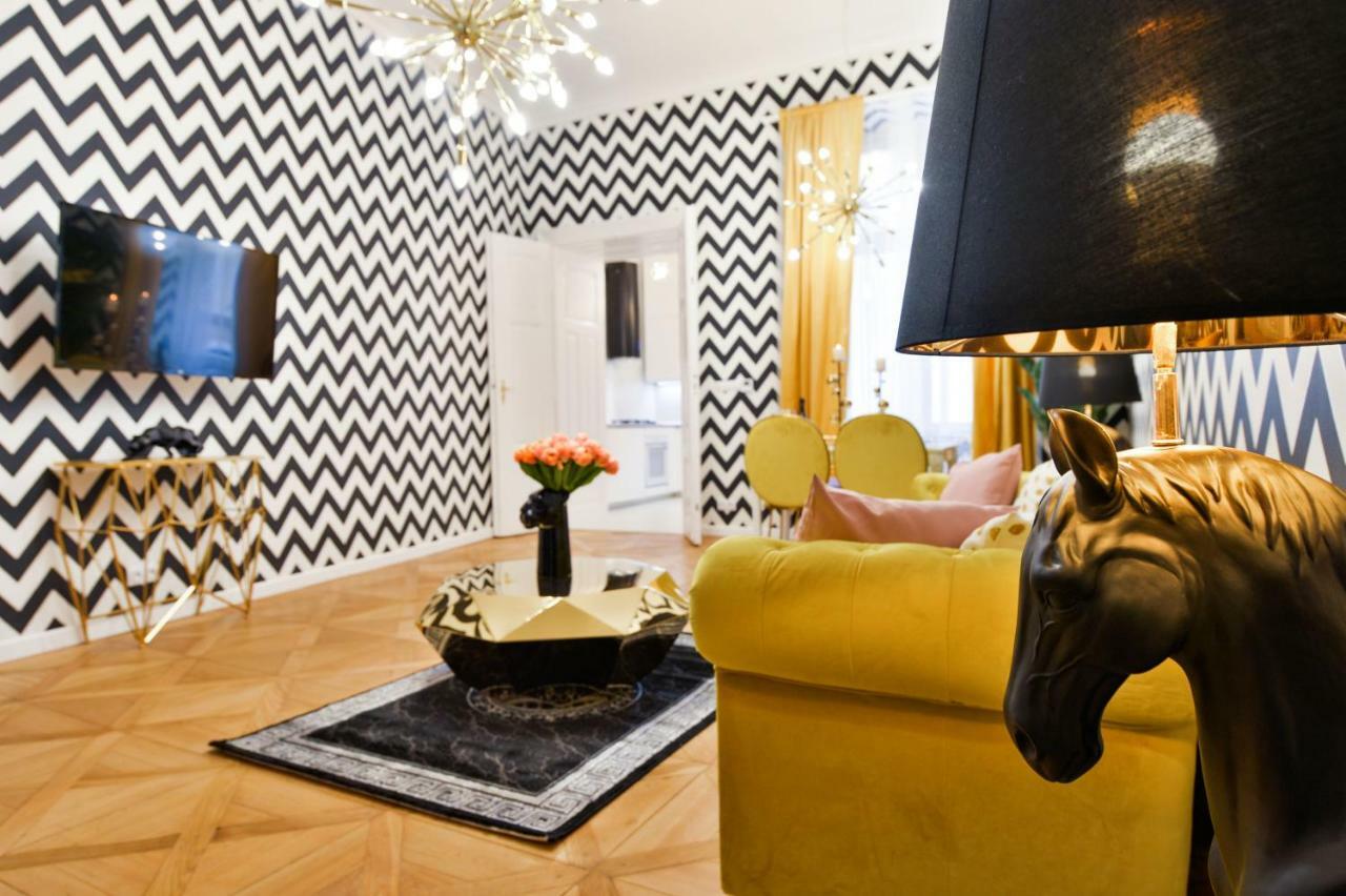 Dali Wenceslas Square Apartment Praha Exteriér fotografie